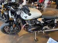Gebrauchtmotorrad Triumph Speed Twin 1200