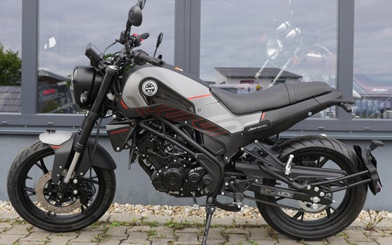 Neufahrzeug Benelli Leoncino 125 - Bild 4