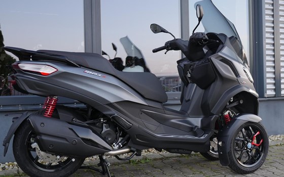 Neufahrzeug Piaggio MP3 400 Sport - Bild 4