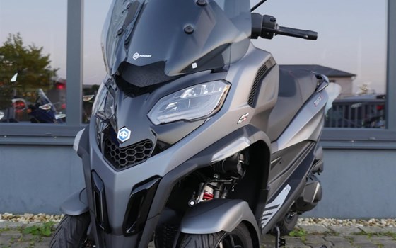 Neufahrzeug Piaggio MP3 400 Sport - Bild 7