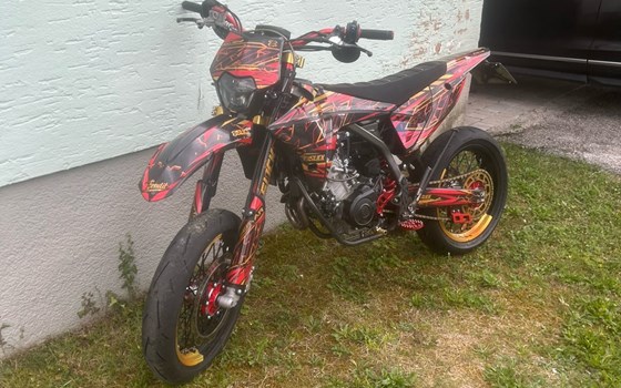 Gebrauchtmotorrad Fantic XMF 125 Competition - Bild 6 Gebrauchtmotorrad Fantic XMF 125 Competition - Bild 6