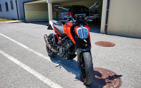 Gebrauchtmotorrad KTM 125 Duke - Bild 10