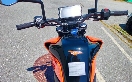 Gebrauchtmotorrad KTM 125 Duke - Bild 12 Gebrauchtmotorrad KTM 125 Duke - Bild 12