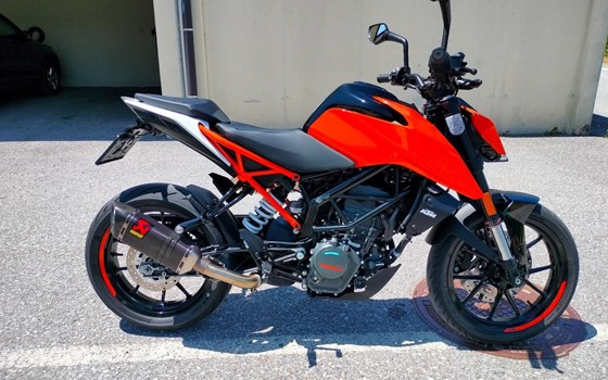 Gebrauchtmotorrad KTM 125 Duke - Bild 3 Gebrauchtmotorrad KTM 125 Duke - Bild 3