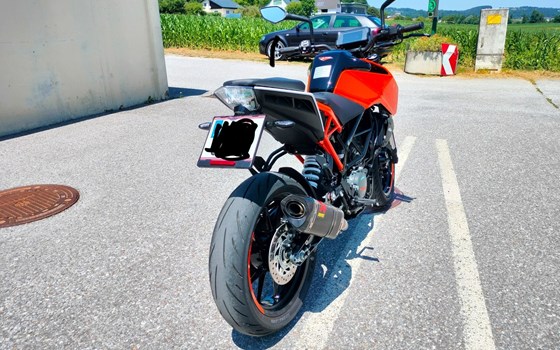 Gebrauchtmotorrad KTM 125 Duke - Bild 4 Gebrauchtmotorrad KTM 125 Duke - Bild 4