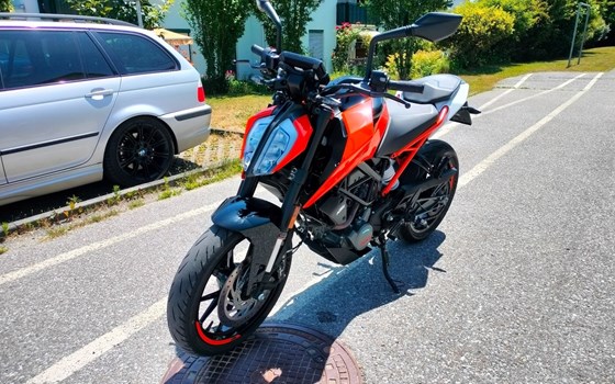 Gebrauchtmotorrad KTM 125 Duke - Bild 8 Gebrauchtmotorrad KTM 125 Duke - Bild 8