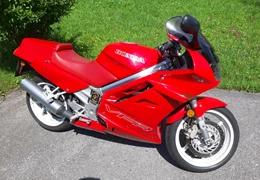 Gebrauchte Honda VFR 750 F Gebrauchte Honda VFR 750 F