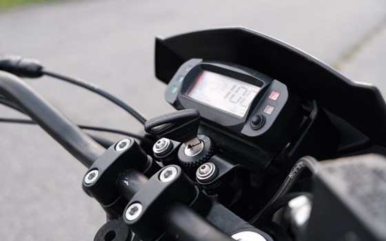 Gebrauchtmotorrad Aprilia SX 50 Supermoto - Bild 2 Gebrauchtmotorrad Aprilia SX 50 Supermoto - Bild 2