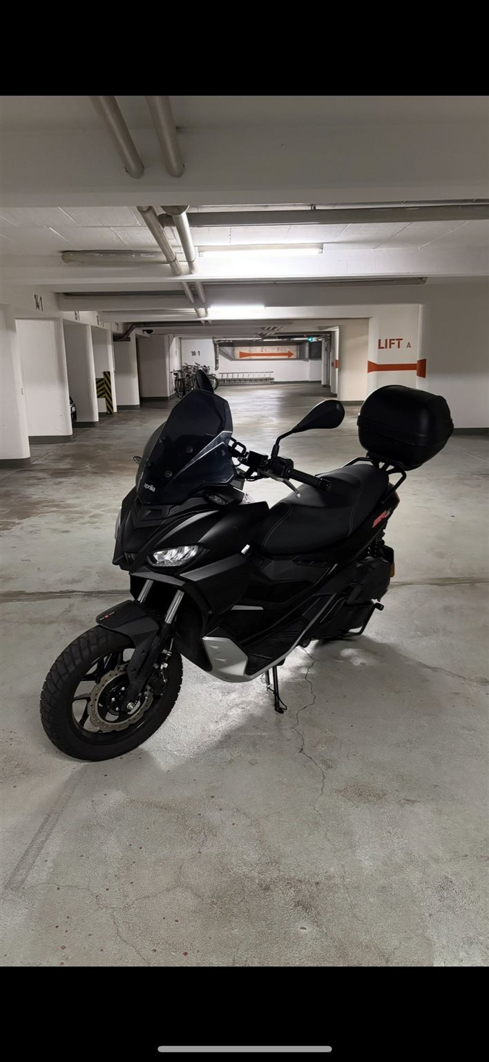 Motorrad Occasion Aprilia SR GT 125, EZ: 2025, km, CHF