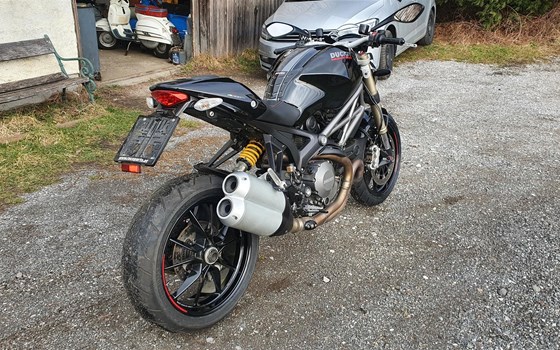 Gebrauchtmotorrad Ducati Monster 1100 Evo - Bild 5 Gebrauchtmotorrad Ducati Monster 1100 Evo - Bild 5
