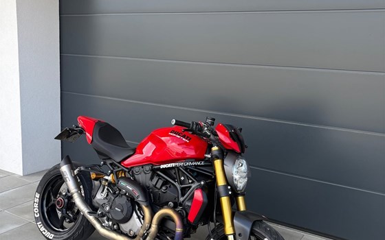Gebrauchtmotorrad Ducati Monster 1200 S - Bild 2 Gebrauchtmotorrad Ducati Monster 1200 S - Bild 2