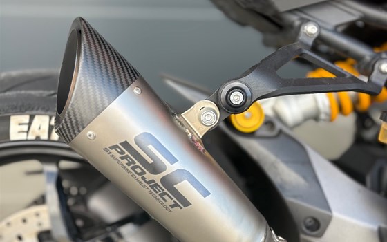 Gebrauchtmotorrad Ducati Monster 1200 S - Bild 8 Gebrauchtmotorrad Ducati Monster 1200 S - Bild 8