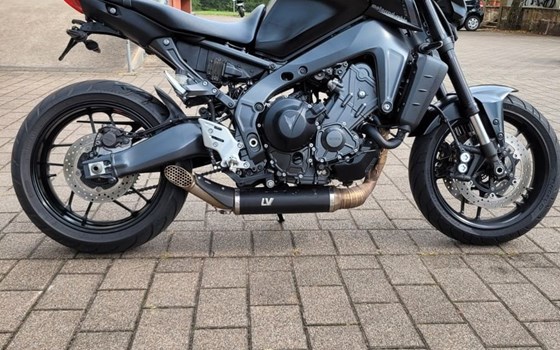 Gebrauchtmotorrad Yamaha MT-09 - Bild 1