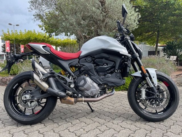 Ducati Monster +