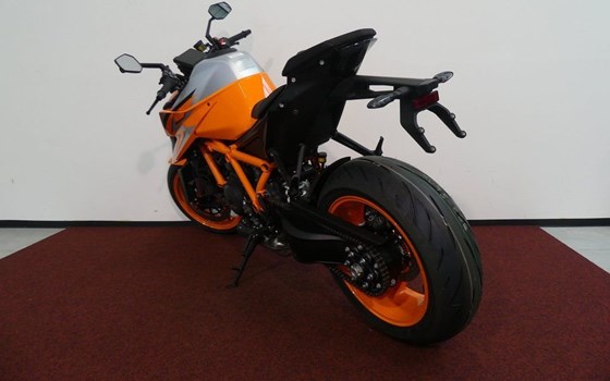 Neufahrzeug KTM 1290 Super Duke R EVO - Bild 6