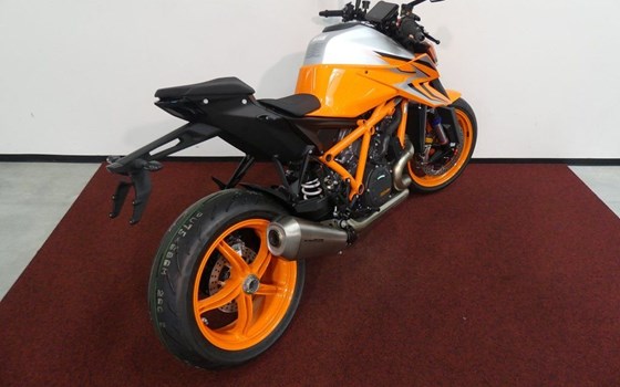 Neufahrzeug KTM 1290 Super Duke R EVO - Bild 8