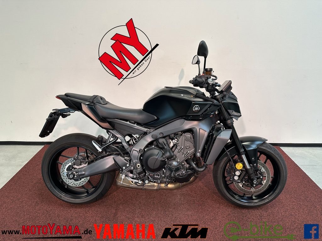 Yamaha MT-09 Y-AMT 