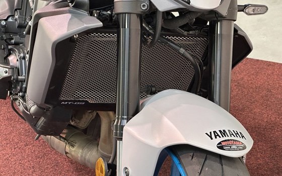 Gebrauchtmotorrad Yamaha MT-09 - Bild 13