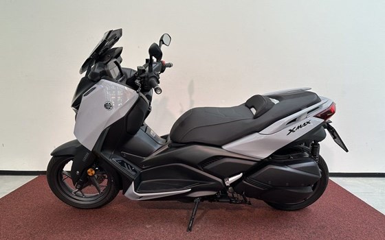 Gebrauchtmotorrad Yamaha XMAX 300 Tech MAX+ - Bild 5