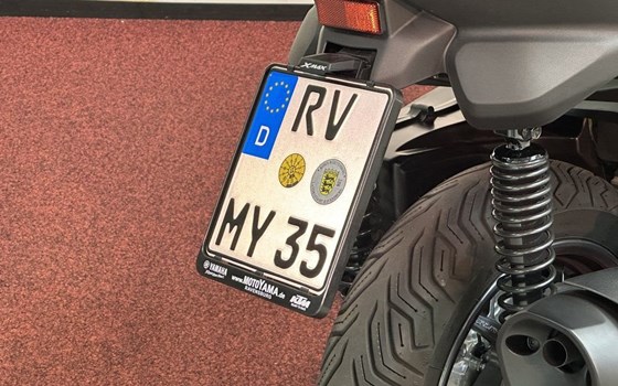 Gebrauchtmotorrad Yamaha XMAX 300 Tech MAX+ - Bild 9
