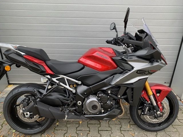 Suzuki GSX-S1000GX