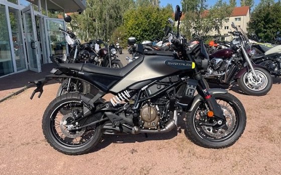 Neufahrzeug Husqvarna Svartpilen 125 - Bild 6