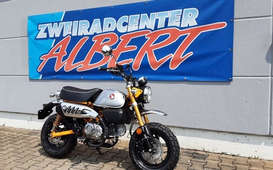 Gebrauchtmotorrad Honda Monkey 125 - Bild 9