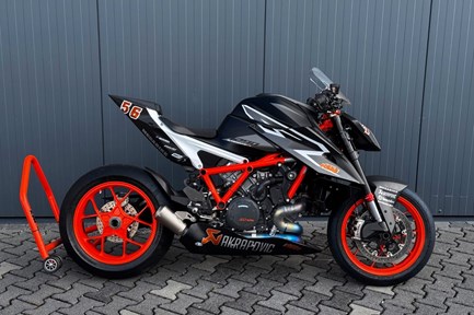 KTM 1290 Super Duke RR