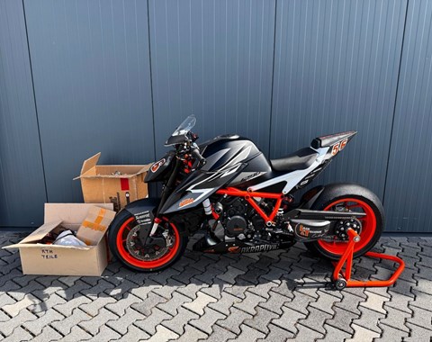 zum Vergrössern bitte anklicken!