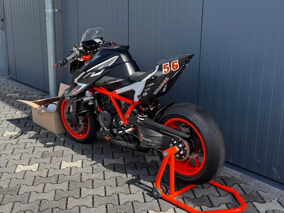 Angebot KTM 1290 Super Duke RR Bild 6: Angebot KTM 1290 Super Duke RR