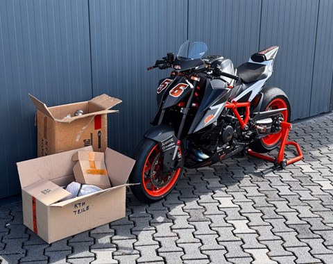 zum Vergrössern bitte anklicken!