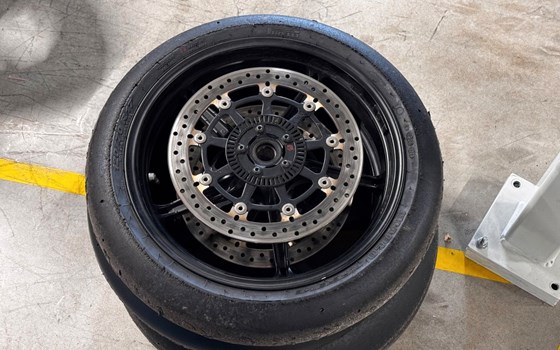 Gebrauchtmotorrad KTM 1290 Super Duke RR - Bild 9