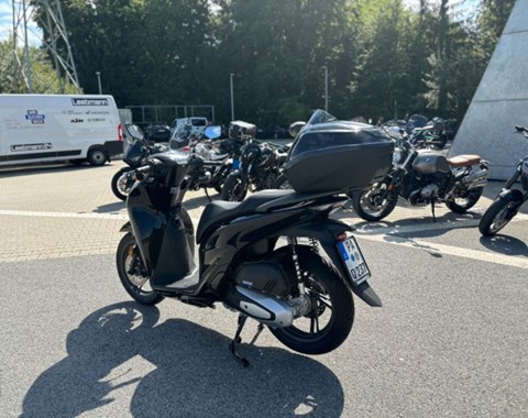 zum Vergrössern bitte anklicken!