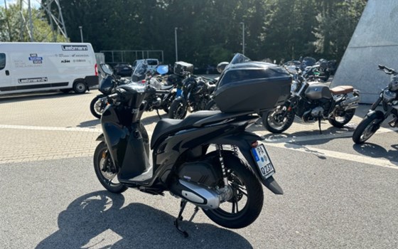 Gebrauchtmotorrad Honda SH125i - Bild 5