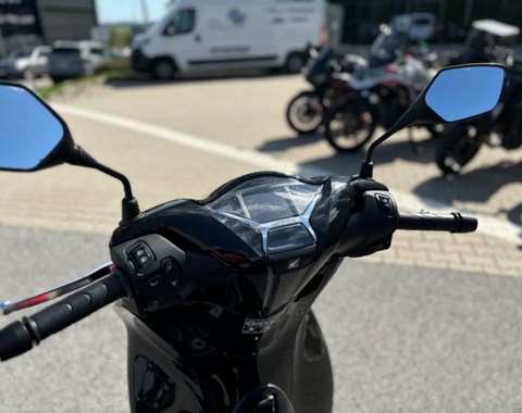 zum Vergrössern bitte anklicken!