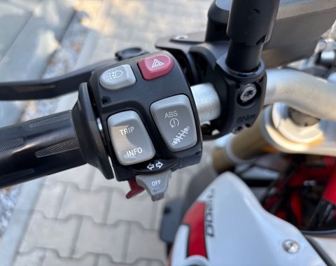 zum Vergrössern bitte anklicken!