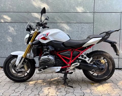 zum Vergrössern bitte anklicken!