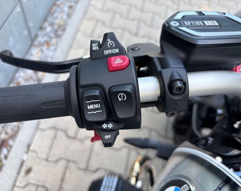 zum Vergrössern bitte anklicken!