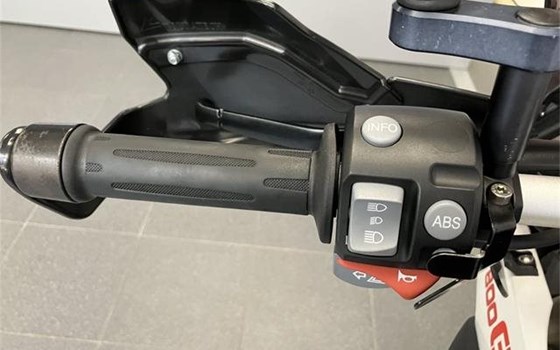 Gebrauchtmotorrad BMW F 800 GS - Bild 9