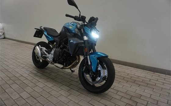 Gebrauchtmotorrad BMW F 900 R - Bild 2
