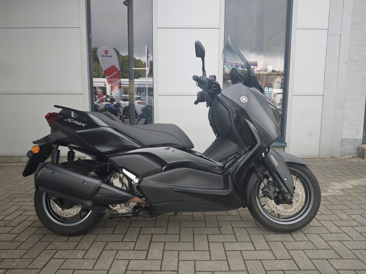 Yamaha XMAX 300 Tech MAX 