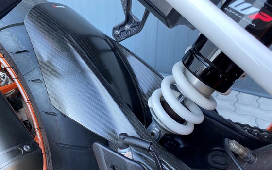 Gebrauchtmotorrad KTM 1290 Super Duke R - Bild 10 Gebrauchtmotorrad KTM 1290 Super Duke R - Bild 10