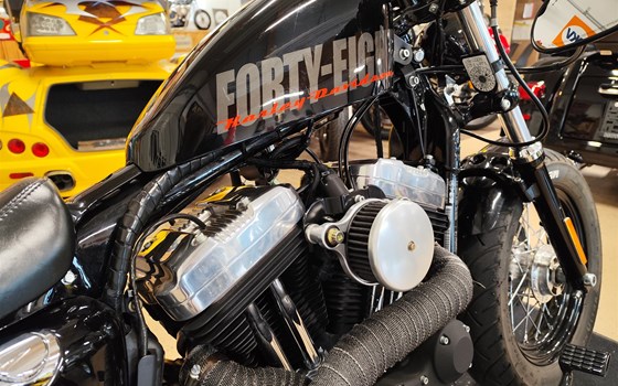 Gebrauchtmotorrad Harley-Davidson Sportster XL 1200X Forty-Eight - Bild 4 Gebrauchtmotorrad Harley-Davidson Sportster XL 1200X Forty-Eight - Bild 4