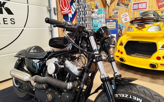 Gebrauchtmotorrad Harley-Davidson Sportster XL 1200X Forty-Eight - Bild 9 Gebrauchtmotorrad Harley-Davidson Sportster XL 1200X Forty-Eight - Bild 9