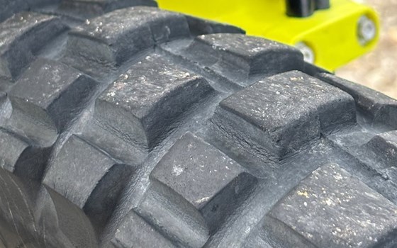 Gebrauchtmotorrad Husqvarna 701 Enduro - Bild 8