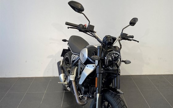 Gebrauchtmotorrad Ducati Scrambler Icon - Bild 1 Gebrauchtmotorrad Ducati Scrambler Icon - Bild 1