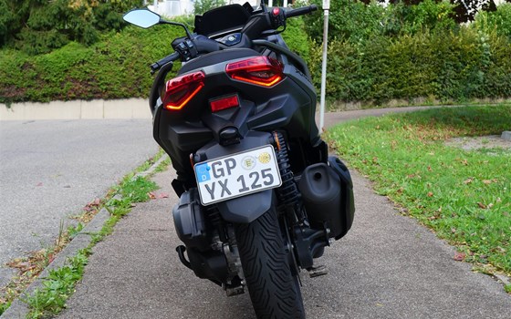 Gebrauchtmotorrad Yamaha XMAX 125 - Bild 8