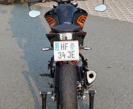 Gebrauchtmotorrad KTM 125 Duke - Bild 2 Gebrauchtmotorrad KTM 125 Duke - Bild 2