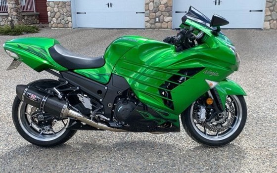 Gebrauchtmotorrad Kawasaki Ninja ZX-10R - Bild 1 Gebrauchtmotorrad Kawasaki Ninja ZX-10R - Bild 1