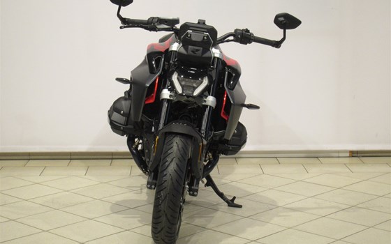 Neufahrzeug BMW R 1300 R - Bild 3 Neufahrzeug BMW R 1300 R - Bild 3